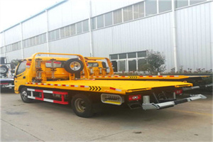 茄子河附近拖车救援搭电